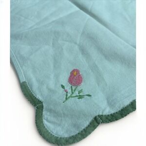 Vintage Napkin Hankie Floral Embroidery Green Scalloped Corner Pink‎ Rose 10x10